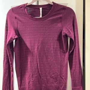 Lululemon top